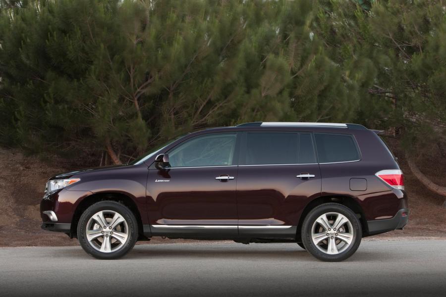  Toyota Highlander 2011 года  (фото 50 из 108)